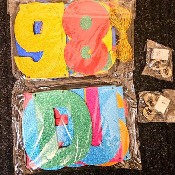 112 Pcs DIY Glitter Customizable Banner Kit ( Includes 107 Letters and Numbers) - Picture 5 of 7